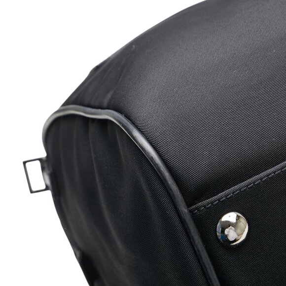 GUCCI Black Leather Shoulder Bag - Picture 8 of 16